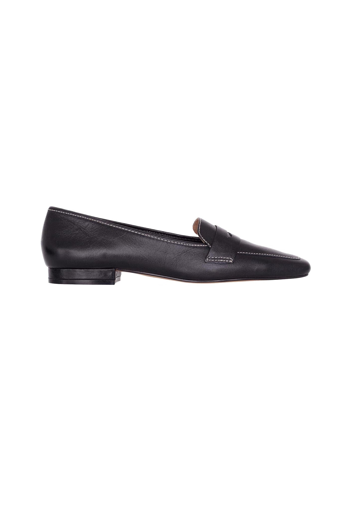 Cipó Black Leather Square-Toe Loafers – Flat